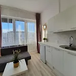 Swietojanska I شقة
